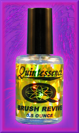 Quintessence Nails Brush Revive